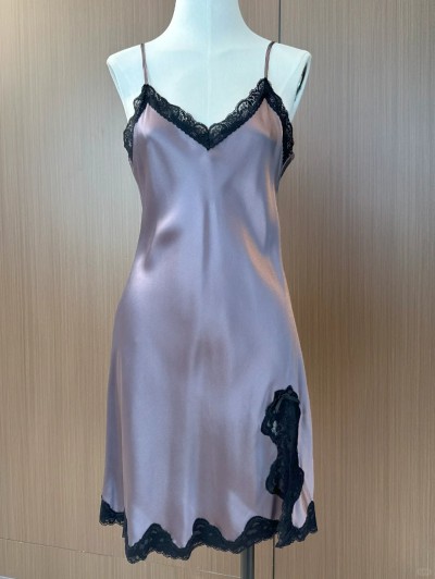 dongguan silk robe dongguan silk slip dongguan silk sleep dress dongguan silk pajamas dongguan men silk pajamas dongguan lingerie dongguan underwear dongguan sexy pajamas dongguan brassiere dongguan loungewear 